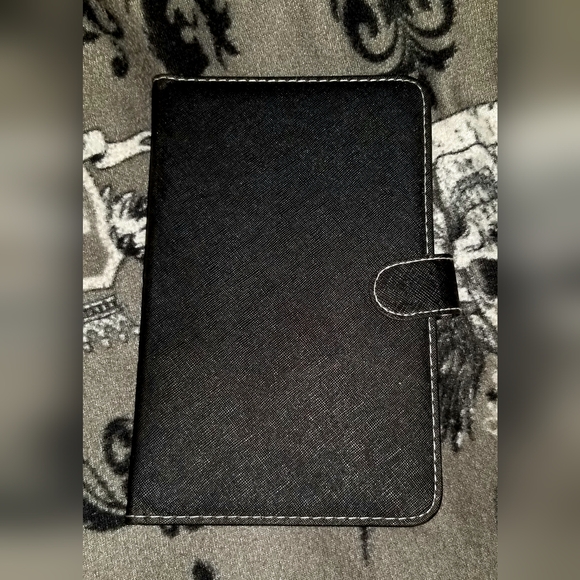 Black 7 Inch Tablet Cover W/ Keyboard & Stand - Picture 5 of 7